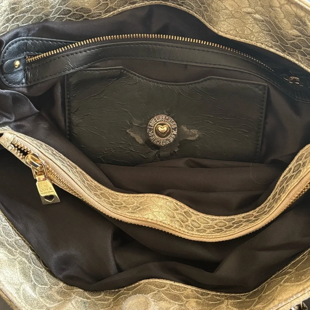 Vintage Love Moschino Gold Chain Shoulder Bag